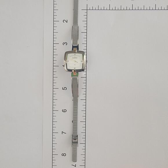 Skagen Womens Watch 454SGSC White Dial Silver Case Silver Mesh Bracelet